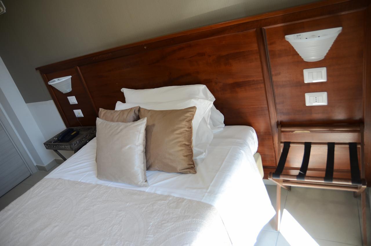 Hotel Giulio Cesare Τορίνο Εξωτερικό φωτογραφία